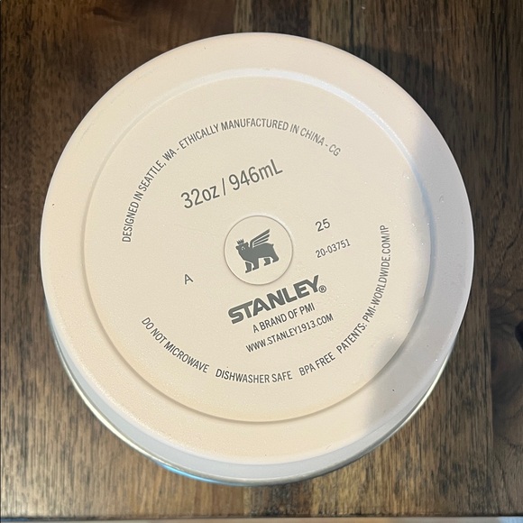 Stanley Light Pink Food Storage Bowl - Picture 4 of 4